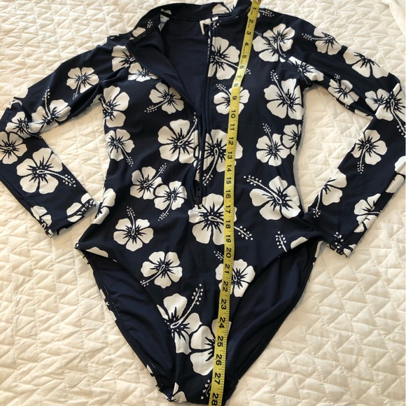 Okanui one piece long sleeve swimsuit surf paddle suit Large rash guard - Picture 8 of 12